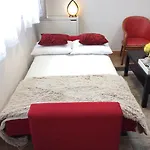 Bi אומאג