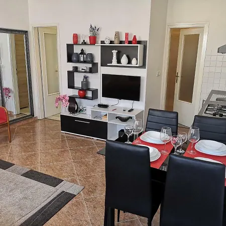 Studio Bi Apartment *
